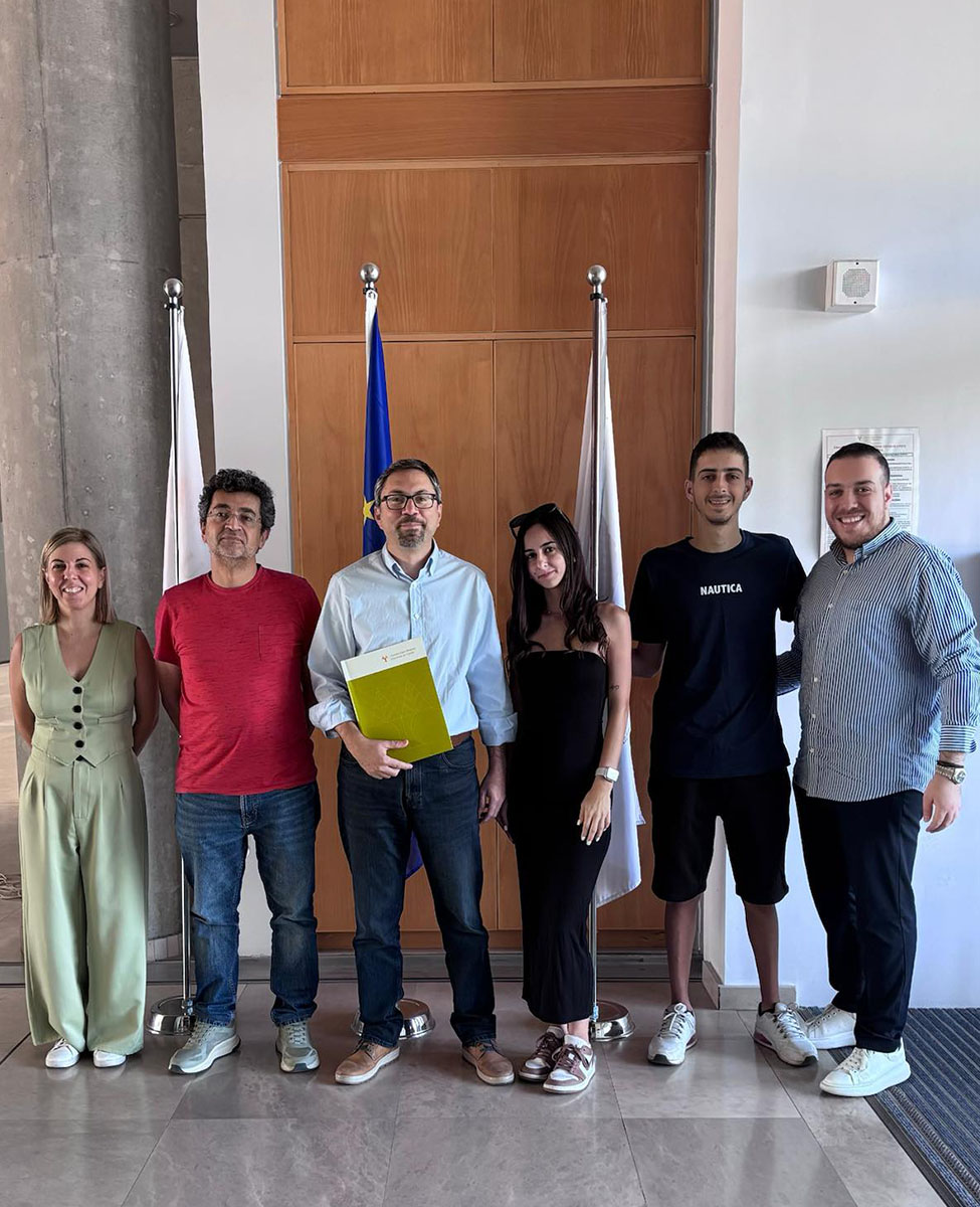 agkaliaz_0000_Agkalia (2)